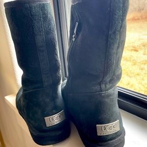 UGG Australia Pierce Boots